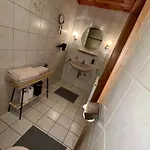 公寓 Pferdehof Almgut - Reiten Fuer Kinder, Und Erholung Nahe Salzburg 芬斯特诺