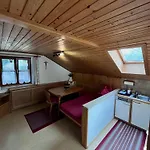 Апартаменты Pferdehof Almgut - Reiten Fuer Kinder, Und Erholung Nahe Salzburg *