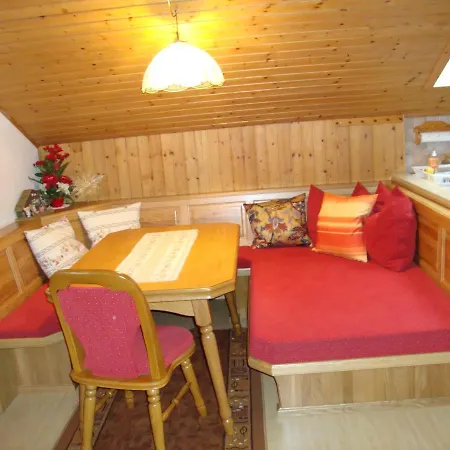 Pferdehof Almgut Apartman