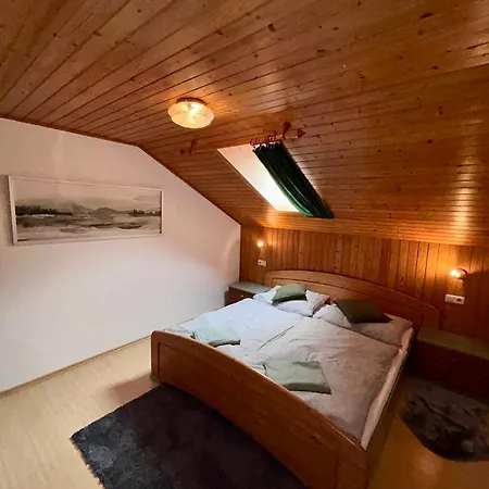 Pferdehof Almgut - Reiten Fuer Kinder, Und Erholung Nahe Salzburg